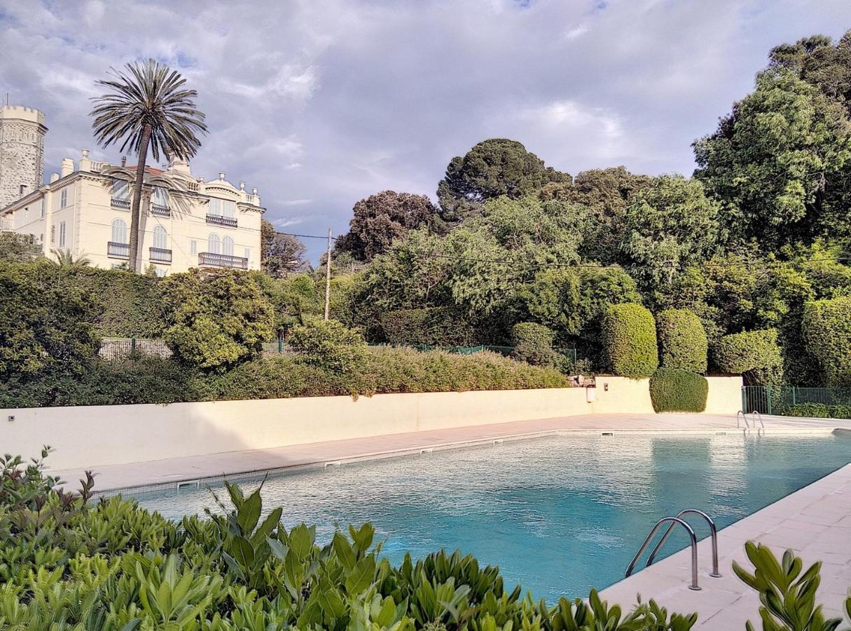 Chateau De La Pinede Juan-les-Pins Luaran gambar